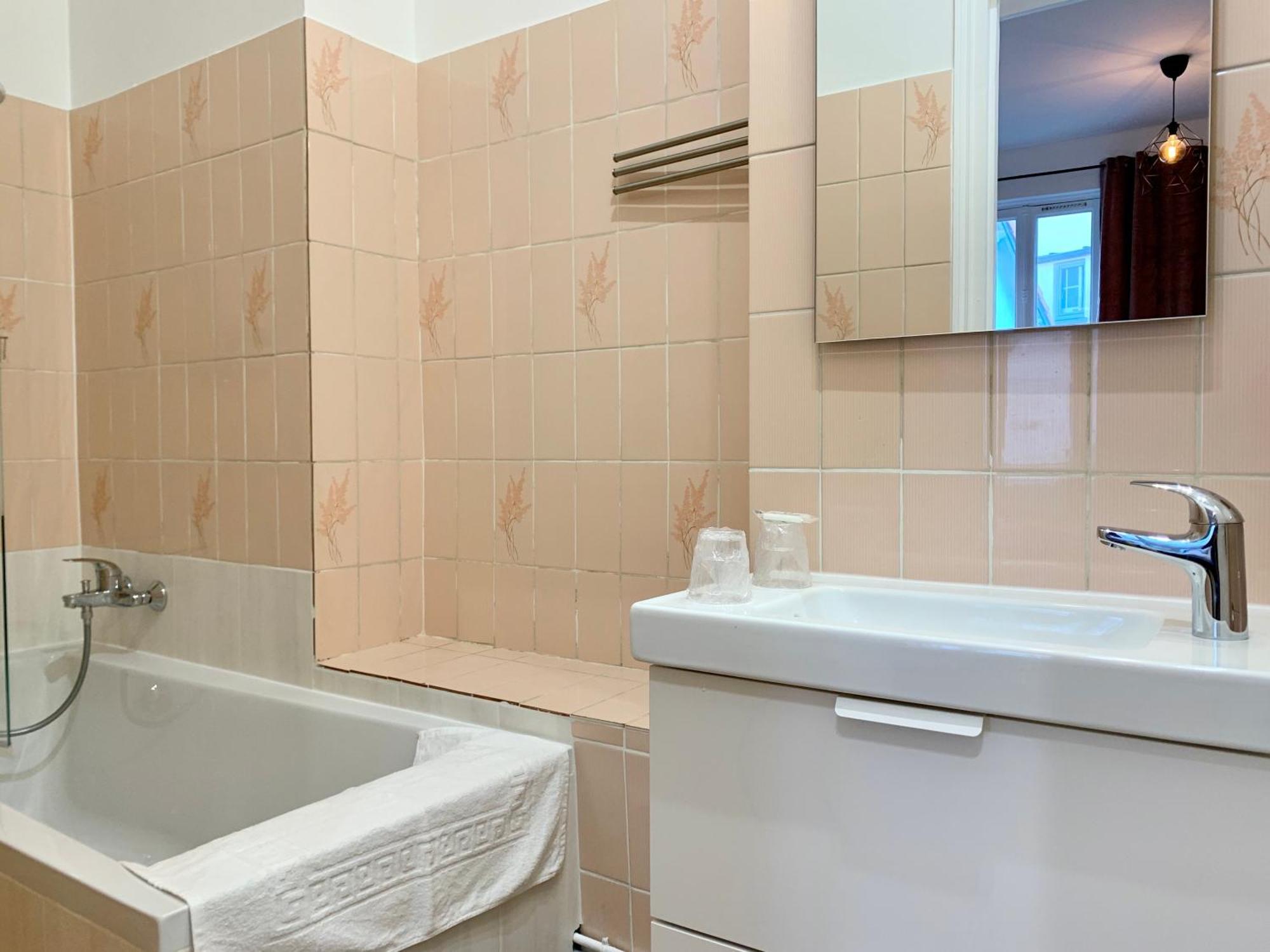Apartamento L'Allier 11 - Hypercentre - Parking - Thermes Vichy Exterior foto